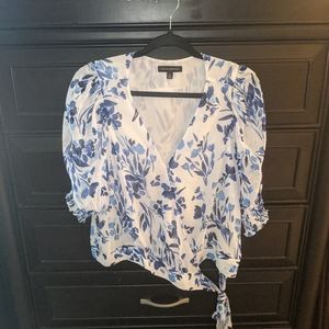Banana Republic Size XL Flower Print Blouse